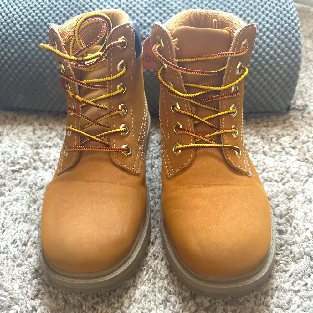 Eddie Bauer kids boots, size 2